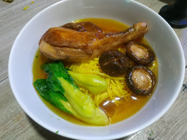 Đem đất sét về nặn chơi, quyết không bán dù khách đòi mua-10