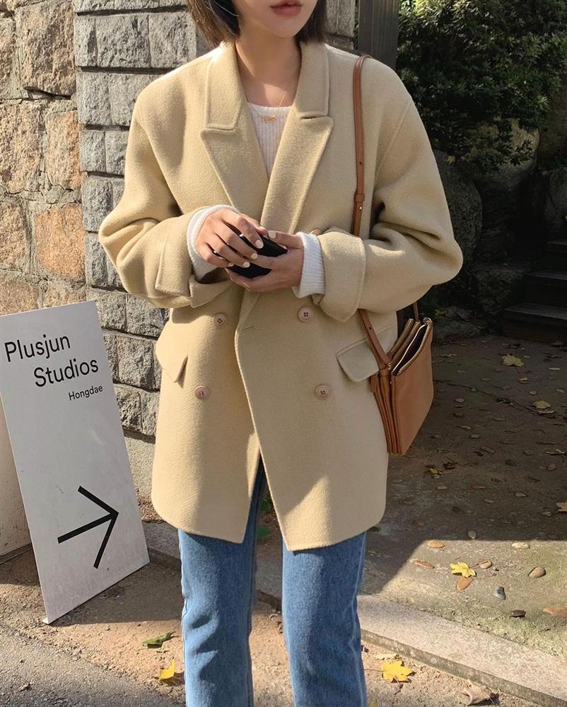 5 kiểu áo khoác trẻ trung nhất: Mặc lên hack được vài tuổi nhưng vẫn thanh lịch, xịn đẹp mới hay-2