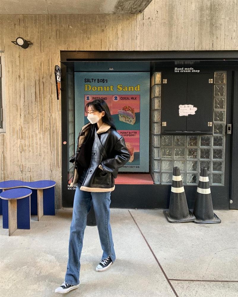 5 kiểu áo khoác trẻ trung nhất: Mặc lên hack được vài tuổi nhưng vẫn thanh lịch, xịn đẹp mới hay-15