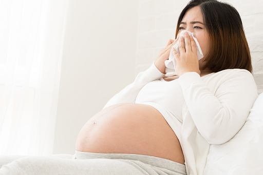 Bầu 8 tháng vác bụng về nhà ngoại phụ đám cưới, trở lại nhà nội vẫn phải dọn bữa lẩu 5 người linh đình, nàng dâu than thở mẹ chồng lười và mách nước thấu tình đạt lý của dân mạng-2
