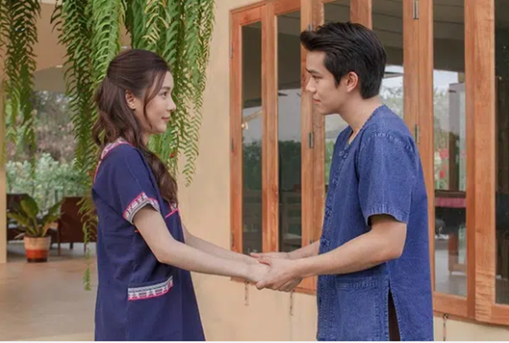 Từ hôn vì phát hiện người yêu làm trai bao, nào ngờ anh ta lạnh lùng đưa yêu cầu khó-1