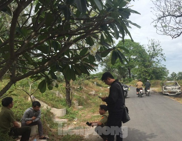 Giận vợ, người đàn ông châm lửa thiêu rụi chiếc ô tô-3