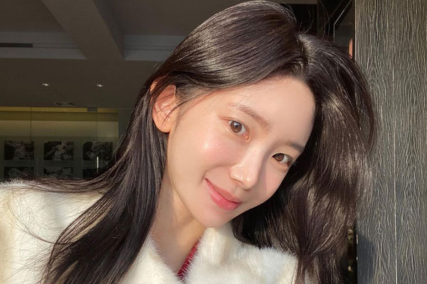 Bác sĩ bật mí đích danh 5 siêu phẩm skincare xóa sạch mọi khuyết điểm, làn da đẹp từng milimet đang tới rất gần chị em-6