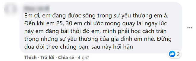 Đi chơi với bạn bè, mẹ theo sau tới tận bàn uống nước, cô bé 15 tuổi bất lực cầu cứu vì bị kìm kẹp, thực sự là bất hạnh hay ngược lại?-13