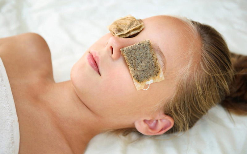 Lẹo mắt bỗng dưng xuất hiện khiến bạn vừa khó chịu vừa mất tự tin, làm thế nào để chúng sớm biến mất?-3