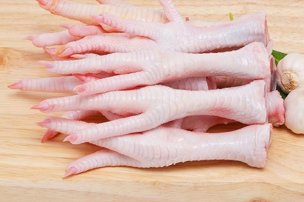 Chân ái mới của hội chị em mê chân gà: Rút xương sả tắc hay chiên mắm đều xưa rồi, cách chế biến này heo-thì và nức lòng hơn nhiều!-3