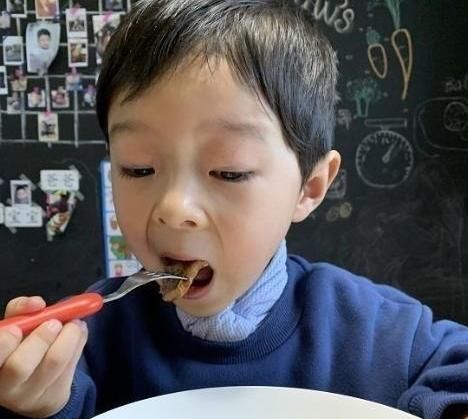 3 thói quen của cha mẹ chính là đồng phạm” khiến trẻ dễ bị mắc bệnh-3