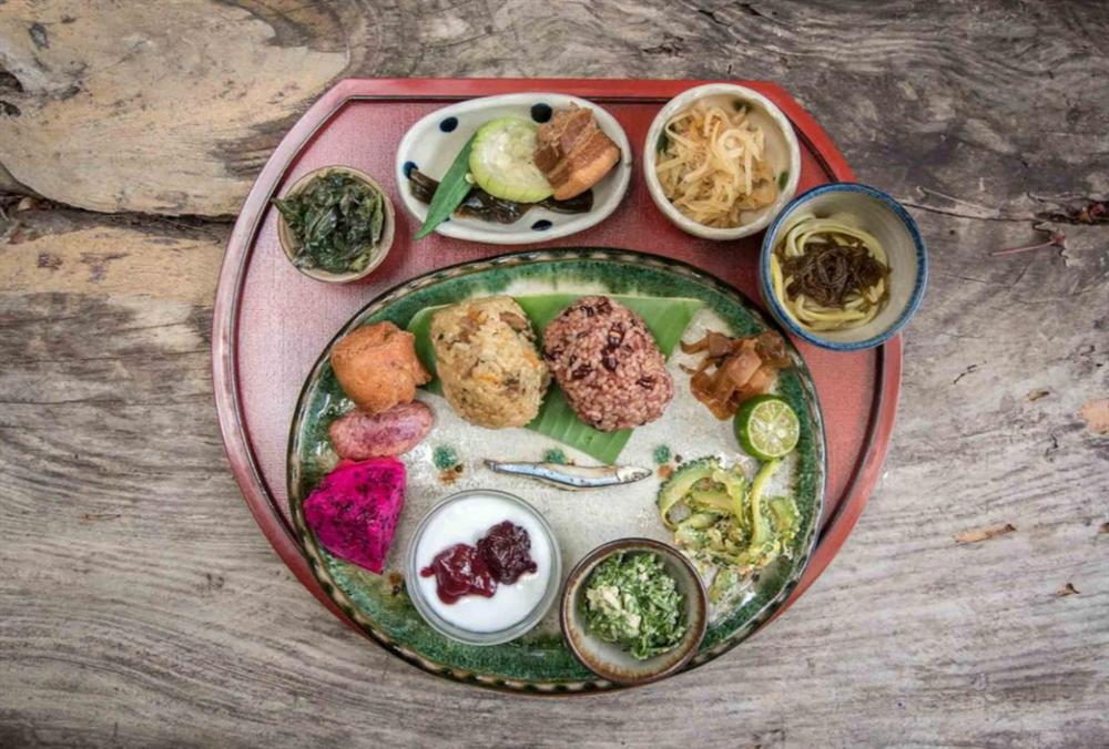 Ở Nhật có một ngôi làng sống thọ bậc nhất, bí quyết trăm tuổi của họ đến từ 5 món ăn mà Việt Nam có vừa nhiều vừa rẻ bèo-5