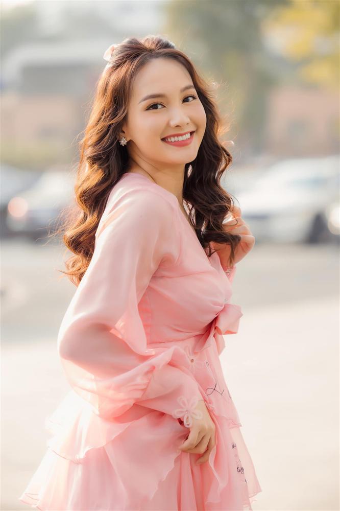 Bảo Thanh khoe em bé nửa đêm vẫn đạp không dừng trong bụng, mẹ đã biết vì sao thai nhi lại thích quẩy ban đêm chưa?-2