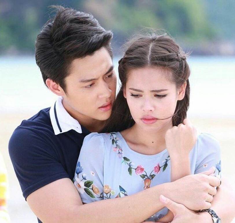 Đi chơi Noel gặp lại tình cũ, chồng về mất ăn mất ngủ và làm điều khiến tôi không ngờ tới-2