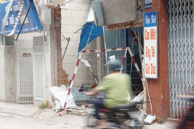 Ảnh: Cận cảnh hiện trường quán bún ở Sài Gòn bị nổ tung, chỉ còn lại đống đổ nát-13