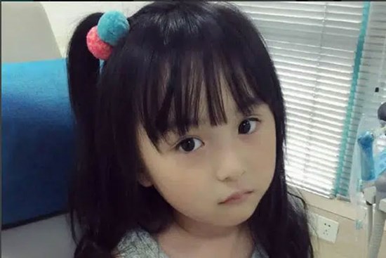 Con nhất định không chịu đi học dù nói thế nào đi nữa, cô giáo hẹn gặp và kể sự thật ở lớp khiến mẹ bàng hoàng