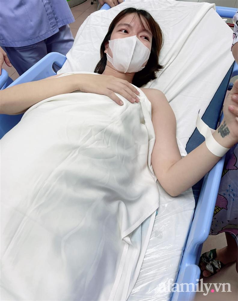 Vợ Mạc Văn Khoa tiết lộ chồng như già thêm mấy tuổi sau 1 đêm chờ đẻ, chăm vợ ở cữ kỹ đến mức mẹ ruột phải thốt lên câu này-3