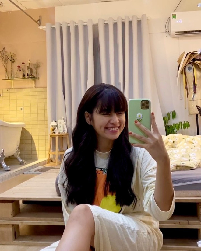 Căn phòng vintage của Trà Long Mắt Biếc”: Nhỏ xinh, thấy cưng nhưng độc nhất là bồn tắm đặt ngay trong phòng ngủ-1