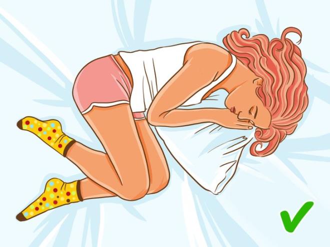 Có nên đeo tất chân khi ngủ?-4