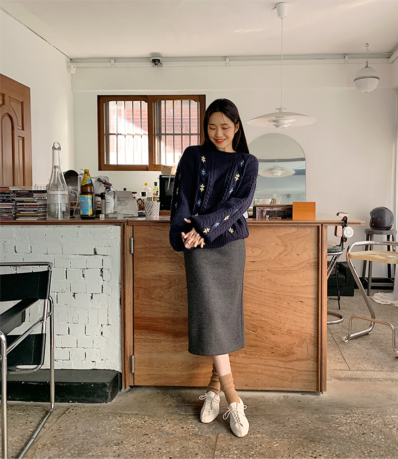 5 cặp chân váy + giày được hội sành mặc áp dụng nhiều nhất mùa lạnh vì giúp style lên tầm một cao mới-16