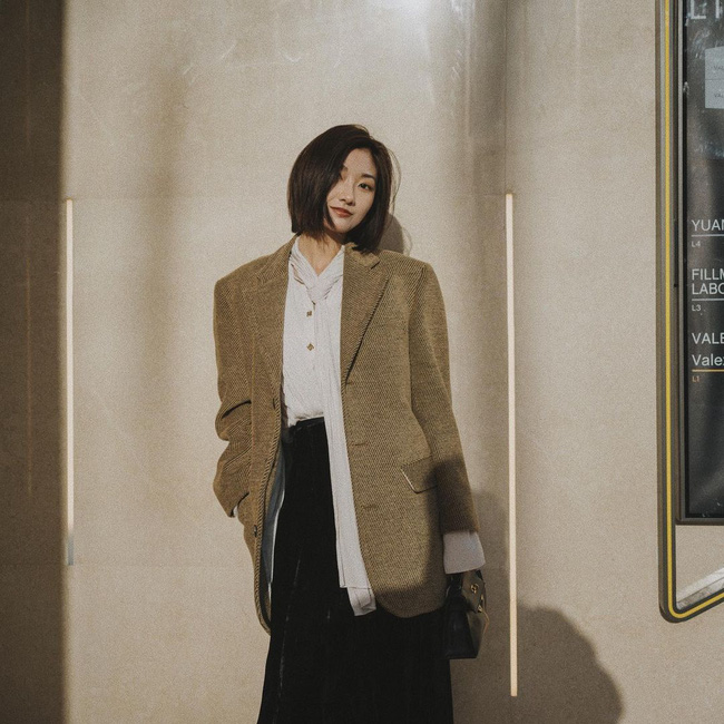 Ghim gấp 12 set đồ chuẩn đẹp để trông sành điệu, chanh sả hết cỡ đi chơi Giáng sinh-4