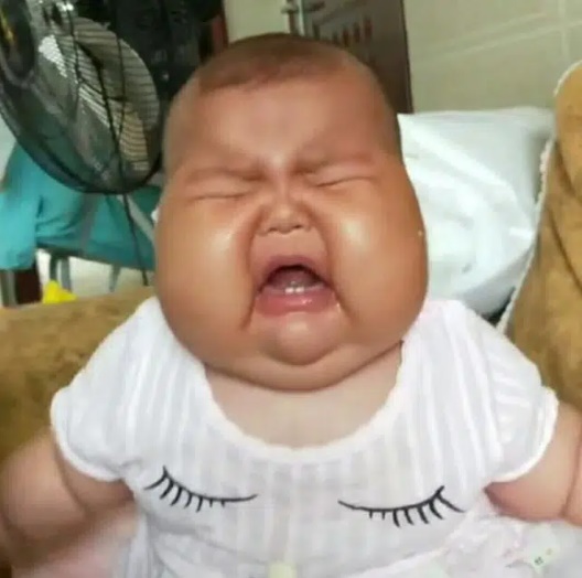 Gửi con cho bà 2 tháng mà khi đến đón bé, người mẹ tức giận không thể bình tĩnh nổi-1