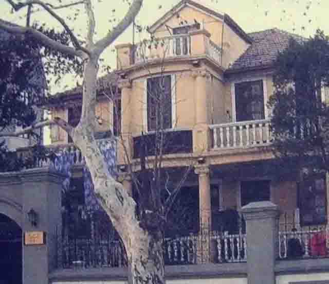 Người đàn ông nghèo kết hôn với con gái nhà giàu bậc nhất, vợ qua đời cưới luôn em gái vợ, nhận vô vàn chỉ trích nhưng có cách đối mặt cực cao tay!-3