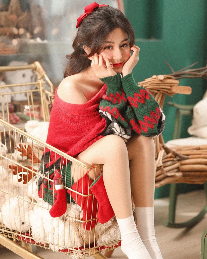 Bùng nổ nhan sắc gái xinh trên MXH đêm Giáng sinh, ai cũng tranh slot sống ảo xem mà ghiền-5