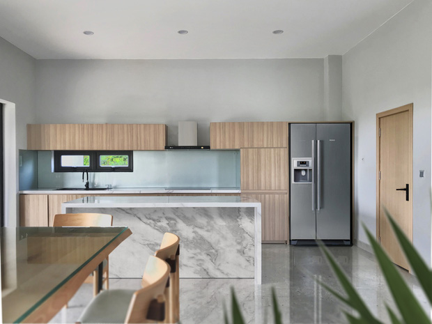 Đầu tư 2,8 tỷ, con trai kiến trúc sư xây tặng bố mẹ ngôi nhà đẹp như biệt thự ở Hà Tĩnh-10