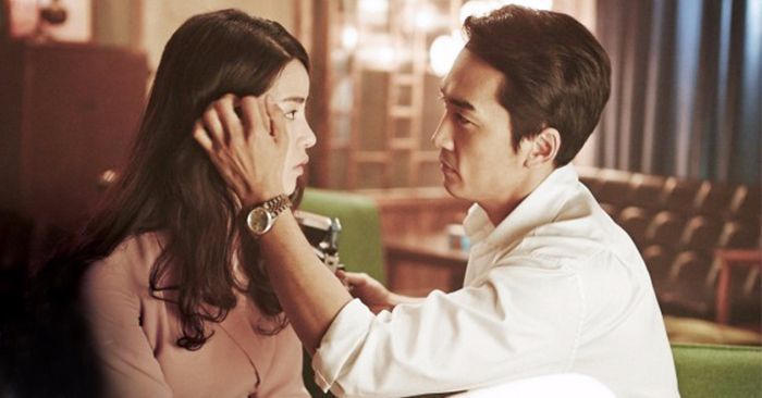 Quần áo đẹp cứ phơi là mất, nghĩ hàng xóm cầm nhầm tôi theo dõi để rồi chết sững với bóng đen vừa xuất hiện-2