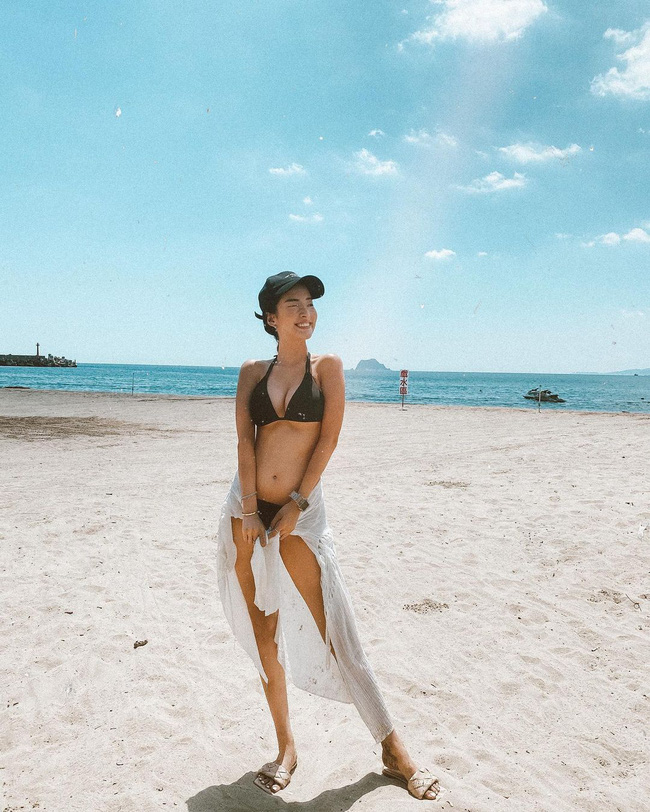 Bạn gái mới của chồng cũ Châu Tấn: Kém Châu Tấn gần 20 tuổi, sở hữu thân hình gợi cảm với vòng 1 bốc lửa-10