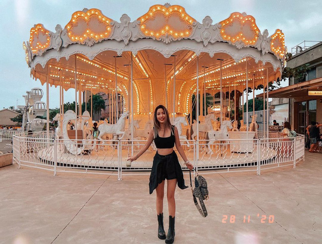 Bạn gái mới của chồng cũ Châu Tấn: Kém Châu Tấn gần 20 tuổi, sở hữu thân hình gợi cảm với vòng 1 bốc lửa-13