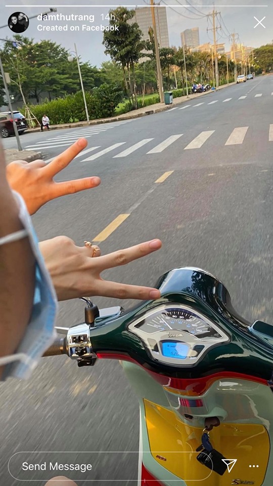 Hài hước chuyện gia đình Cường Đô La - Đàm Thu Trang: vợ lái ô tô chiếu đèn cho chồng đạp xe-3