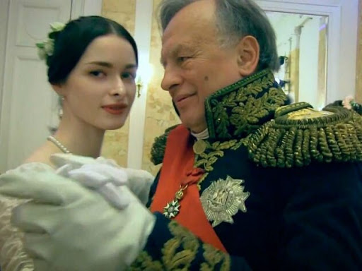 Chiếc ba lô đẫm máu hé lộ mối tình lệch lạc của giáo sư có tiếng với người tình kém 39 tuổi và cái kết cuối cùng dành cho kẻ cuồng loạn-3