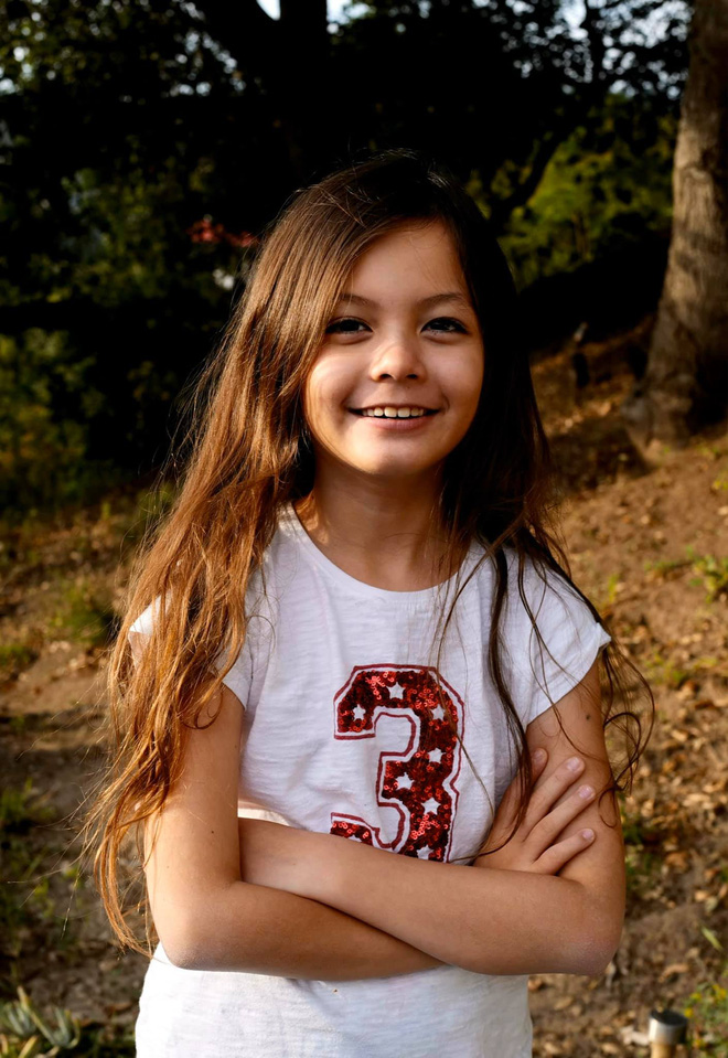 Cặp nhóc tỳ sinh đôi của Hồng Nhung: 8 tuổi thạo 3 thứ tiếng, được cho học toàn môn thượng lưu, xem học phí mỗi năm mà choáng-3