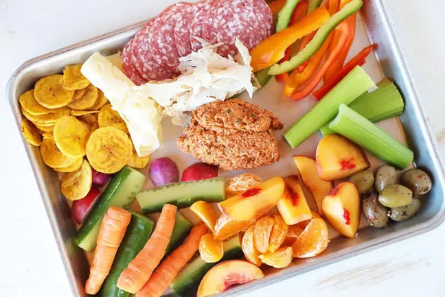 2 sự thật khiến bố mẹ nào cũng giật mình về hành vi ăn uống của trẻ, 1 miếng bim bim có thể phải đánh đổi sức khỏe cả đời con-3