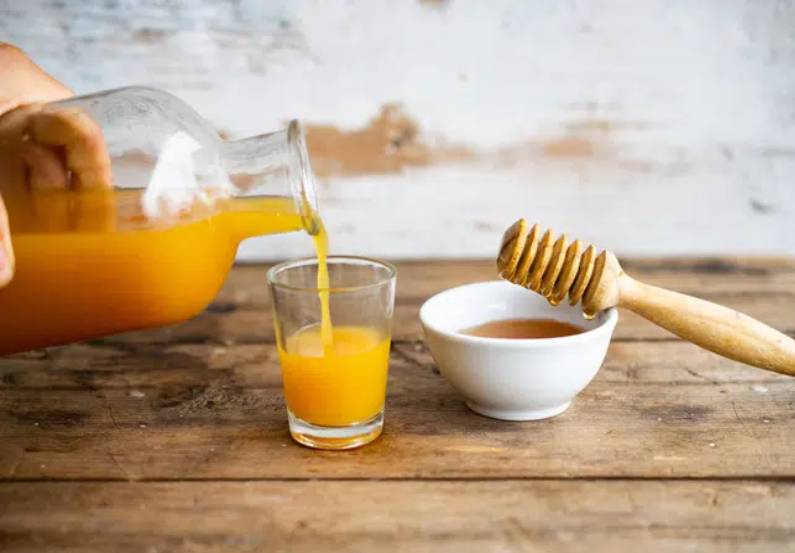 Uống rượu giấm táo pha loãng có chữa được cảm lạnh không? Đây là câu trả lời của các chuyên gia-4