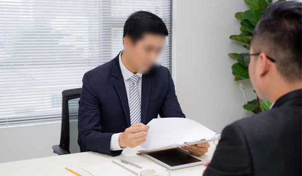 Đi xin việc, nam sinh đưa ra loạt yêu sách với thái độ lồi lõm, nhưng câu kết của anh ta mới thực sự khiến nhà tuyển dụng đứng hình!-1