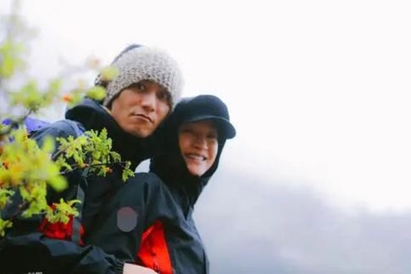 Rầm rộ tin Trần Khôn có thêm 2 con song sinh và cưới Châu Tấn, phía tài tử nói gì?-7