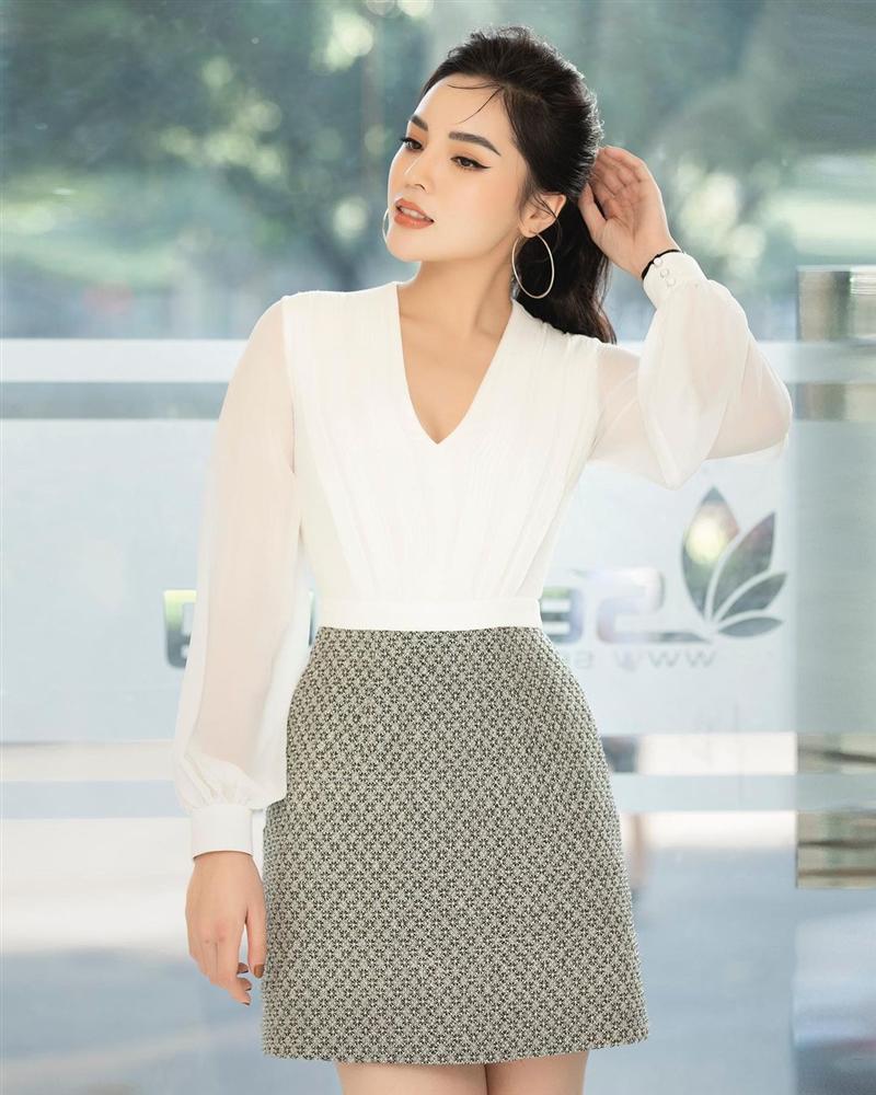 Đây là 4 mẫu chân váy tủ của các mỹ nhân Việt, chị em sắm theo thì sẽ mặc đẹp và sang mọi lúc mọi nơi-10