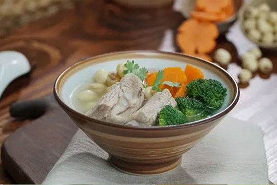 Hãy ghi nhớ 11 mẹo ăn uống, 6 mẹo tập luyện, đặc biệt đừng quên 5 lưu ý cuối cùng để sống khỏe suốt mùa đông