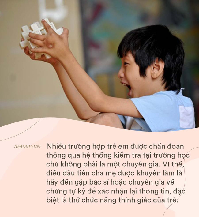 Bé gái xinh xắn đốn tim người đối diện nhưng lại mắc 1 hội chứng khiến cư dân mạng đặt cho bé biệt danh thiên thần im lặng-7