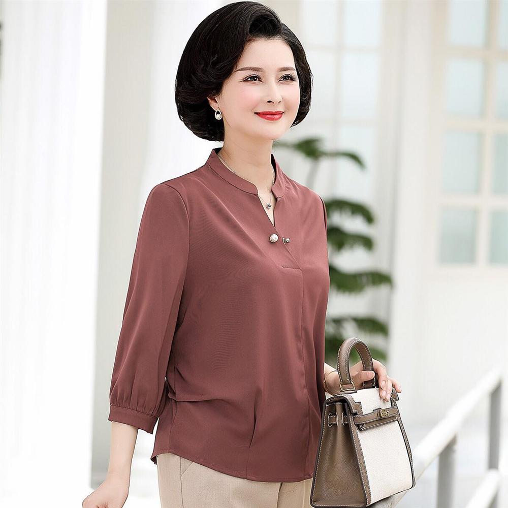 Bà mẹ 46 tình cờ gặp bà ngoại 46, cùng tuổi nhưng khoảng cách cuộc sống không nhỏ-2