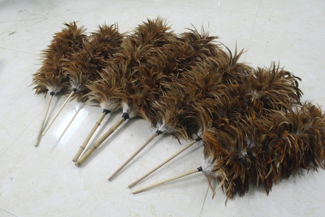 Ngôi làng độc nhất vô nhị ở Thủ đô làm giàu từ… lông gà-4