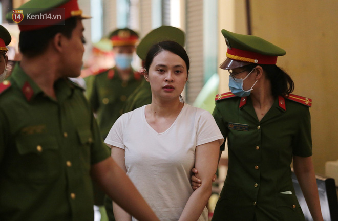 Những phiên tòa đẫm nước mắt năm 2020: Yêu đương mù quáng, sự hối hận muộn màng và tiếng khóc nức nở sau những lỗi lầm-4