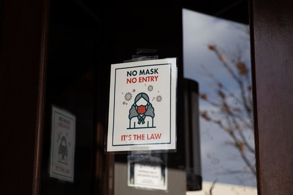 Cả gia đình gốc Việt ở Mỹ mắc Covid-19 sau một bữa tối-3