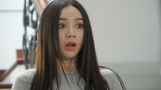 Hướng dương ngược nắng: Fan chia làm 2 phe chính thất - tiểu tam cãi nhau ầm ĩ trên mạng xã hội-4