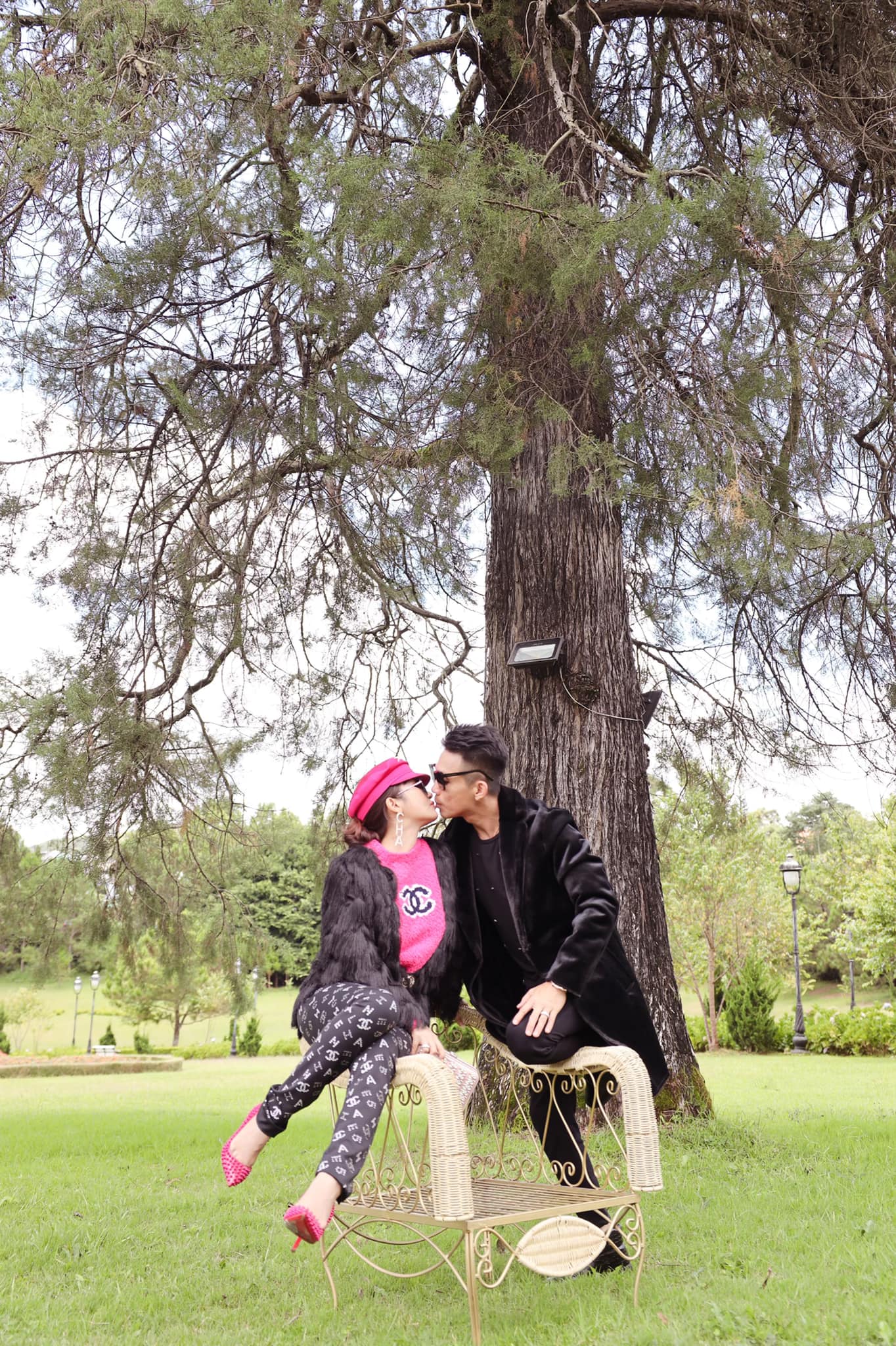 Đệ nhất mỹ nhân phá hàng hiệu là vợ 2 Minh Nhựa: Tiền không thiếu nhưng độ sang luôn ở mức âm vô cùng-8