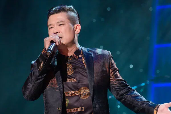 Nhói lòng trước clip con gái nhỏ của Vân Quang Long khóc nức nở đòi tìm cha-2