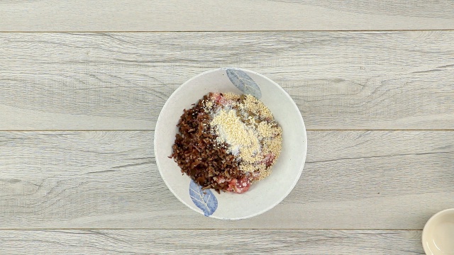 Bánh cuốn Keto, ăn đến đâu cuốn đến đấy: Chị em vừa muốn sướng miệng vừa muốn đẹp nhất định phải thử ngay!-3