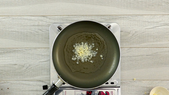 Bánh cuốn Keto, ăn đến đâu cuốn đến đấy: Chị em vừa muốn sướng miệng vừa muốn đẹp nhất định phải thử ngay!-5