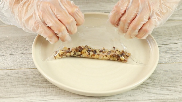 Bánh cuốn Keto, ăn đến đâu cuốn đến đấy: Chị em vừa muốn sướng miệng vừa muốn đẹp nhất định phải thử ngay!-11