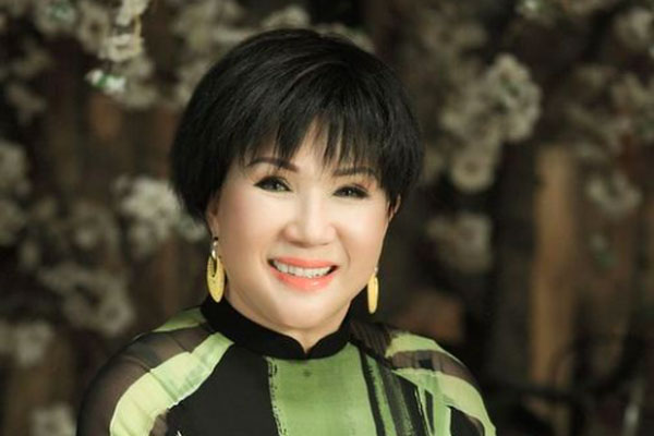 Con gái đính chính danh ca Lệ Thu chưa qua đời, vẫn đang điều trị tại Mỹ vì Covid-19-2