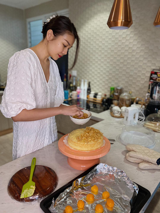 Thăm nhà Thanh Hằng: Sang chảnh số 1 showbiz, ngó đến tủ giày hiệu mà xỉu-11